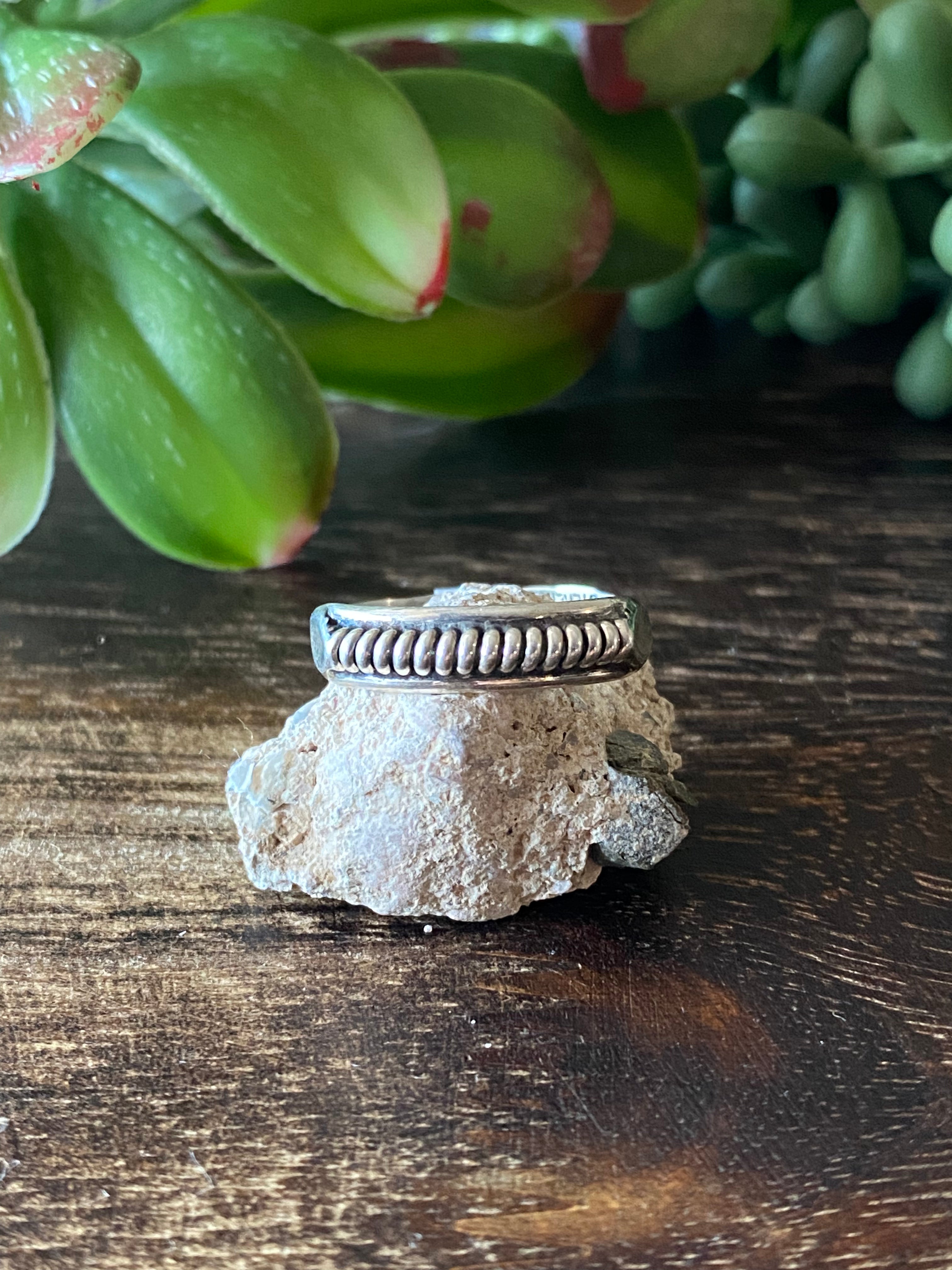 Navajo Made Sterling Silver Ring Size 9