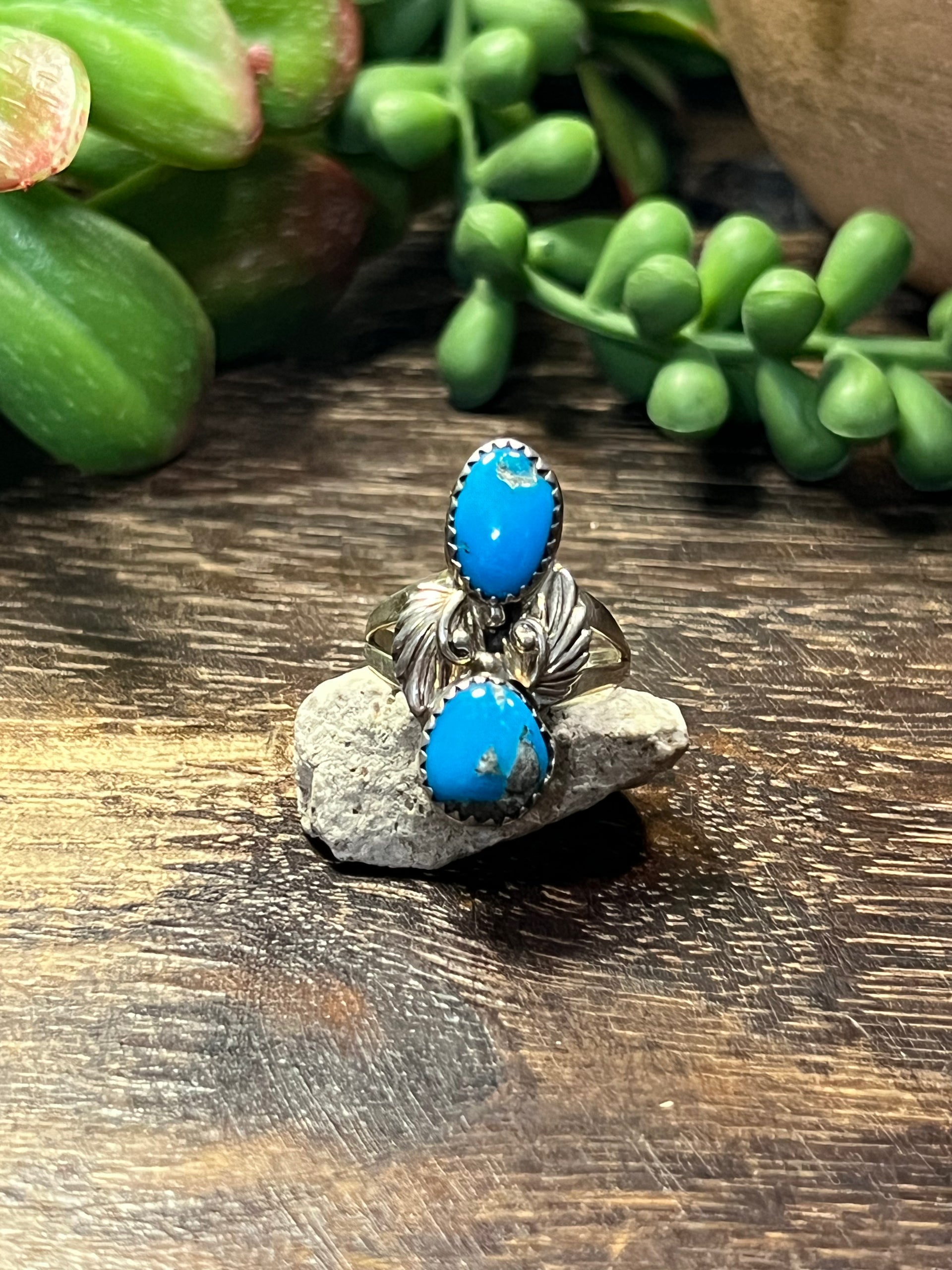 Navajo Made Kingman Turquoise & Sterling Silver Ring Size 7.25