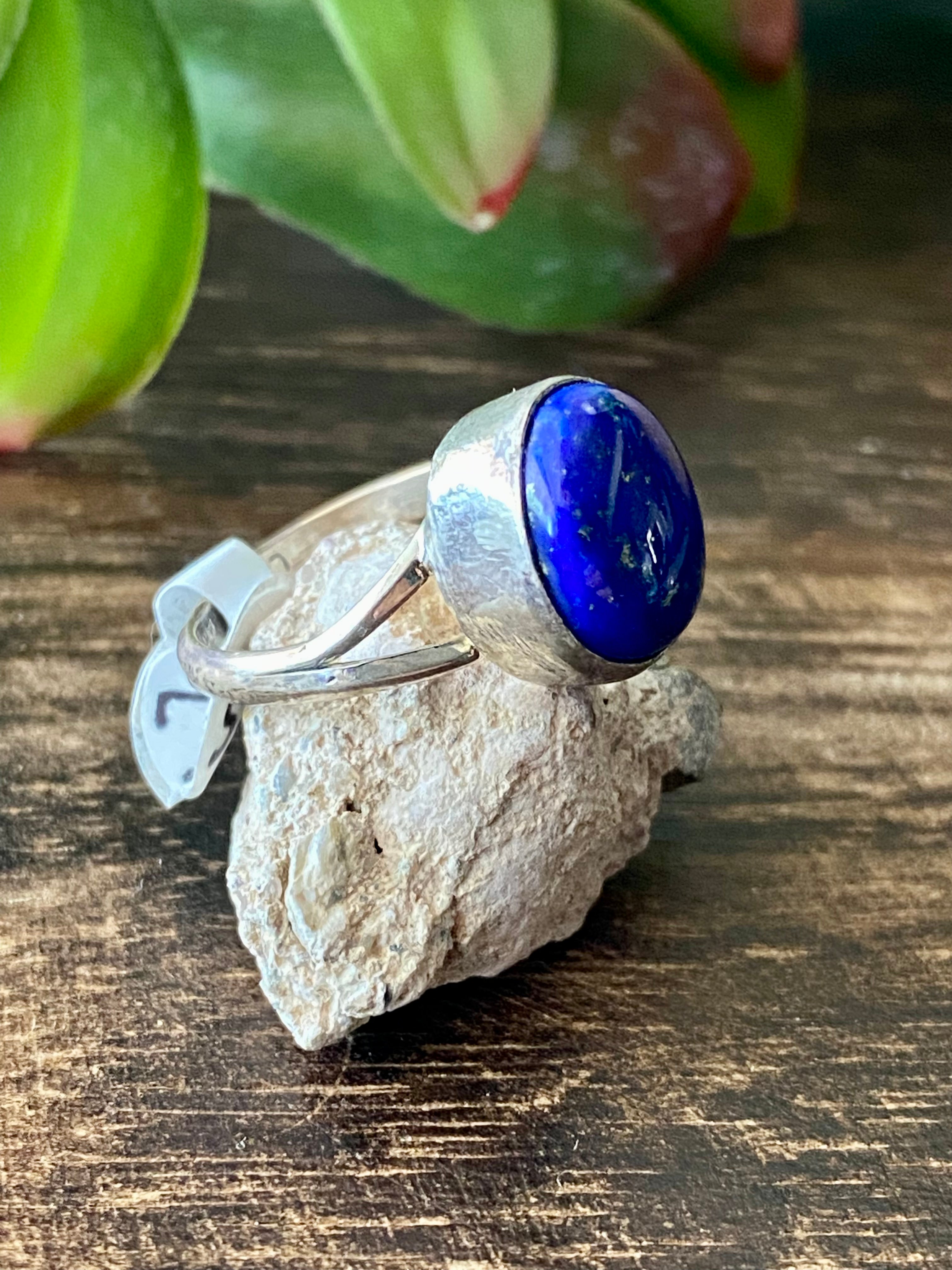 Navajo Made Lapis & Sterling Silver Ring Size 6