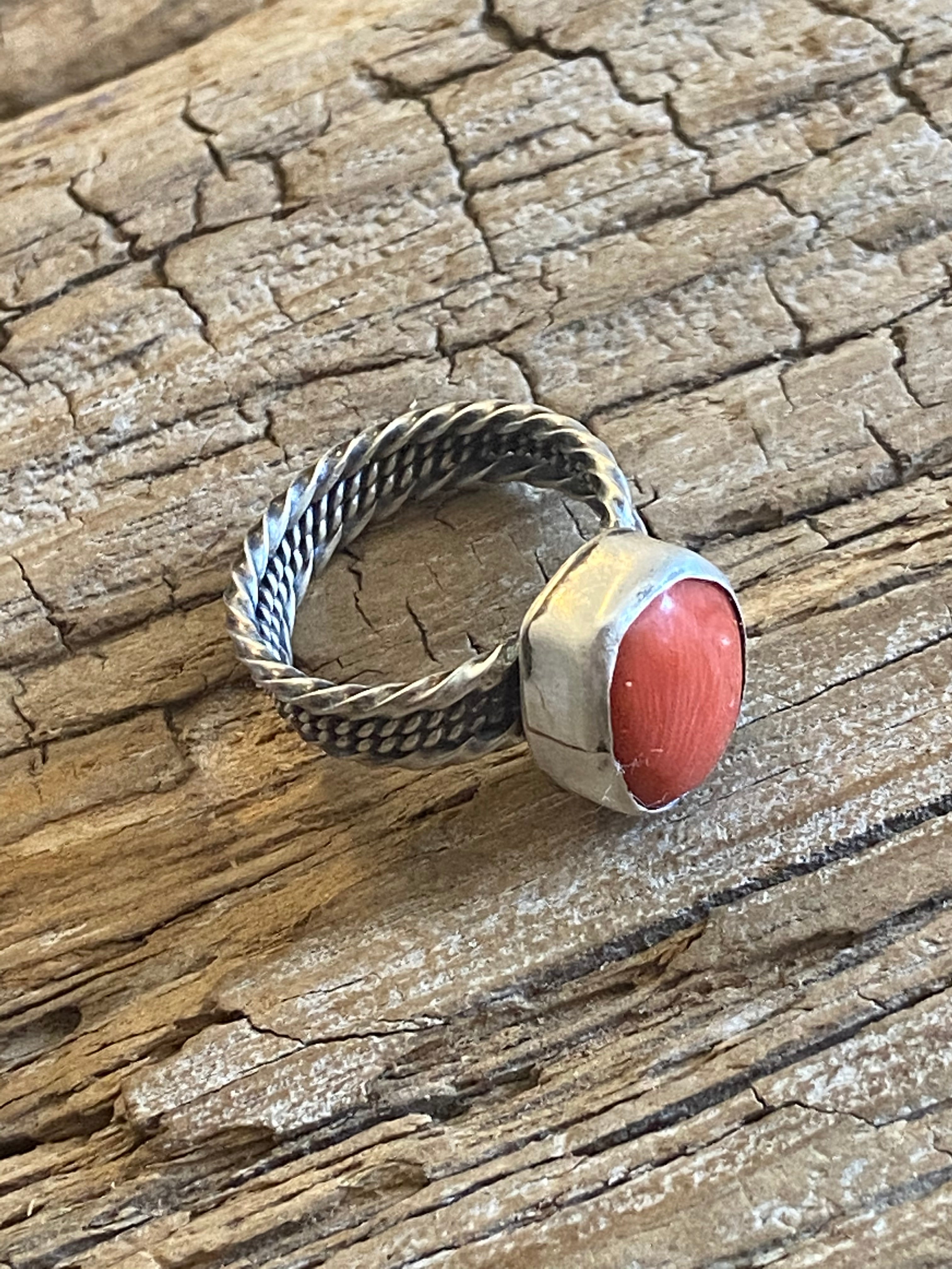 Navajo Natural Coral & Sterling Silver Ring Size 6