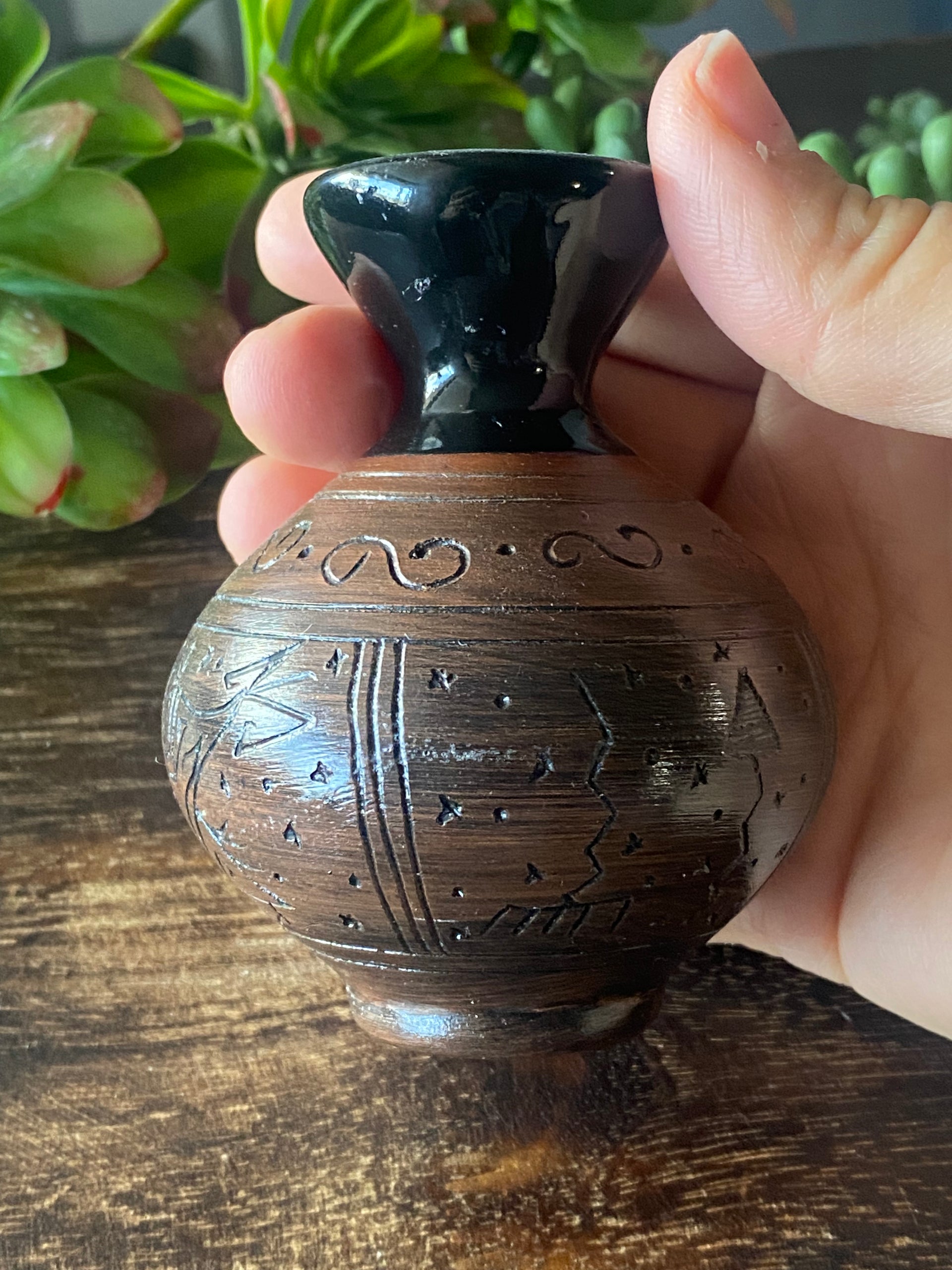 Kayla John Navajo Made Pottery