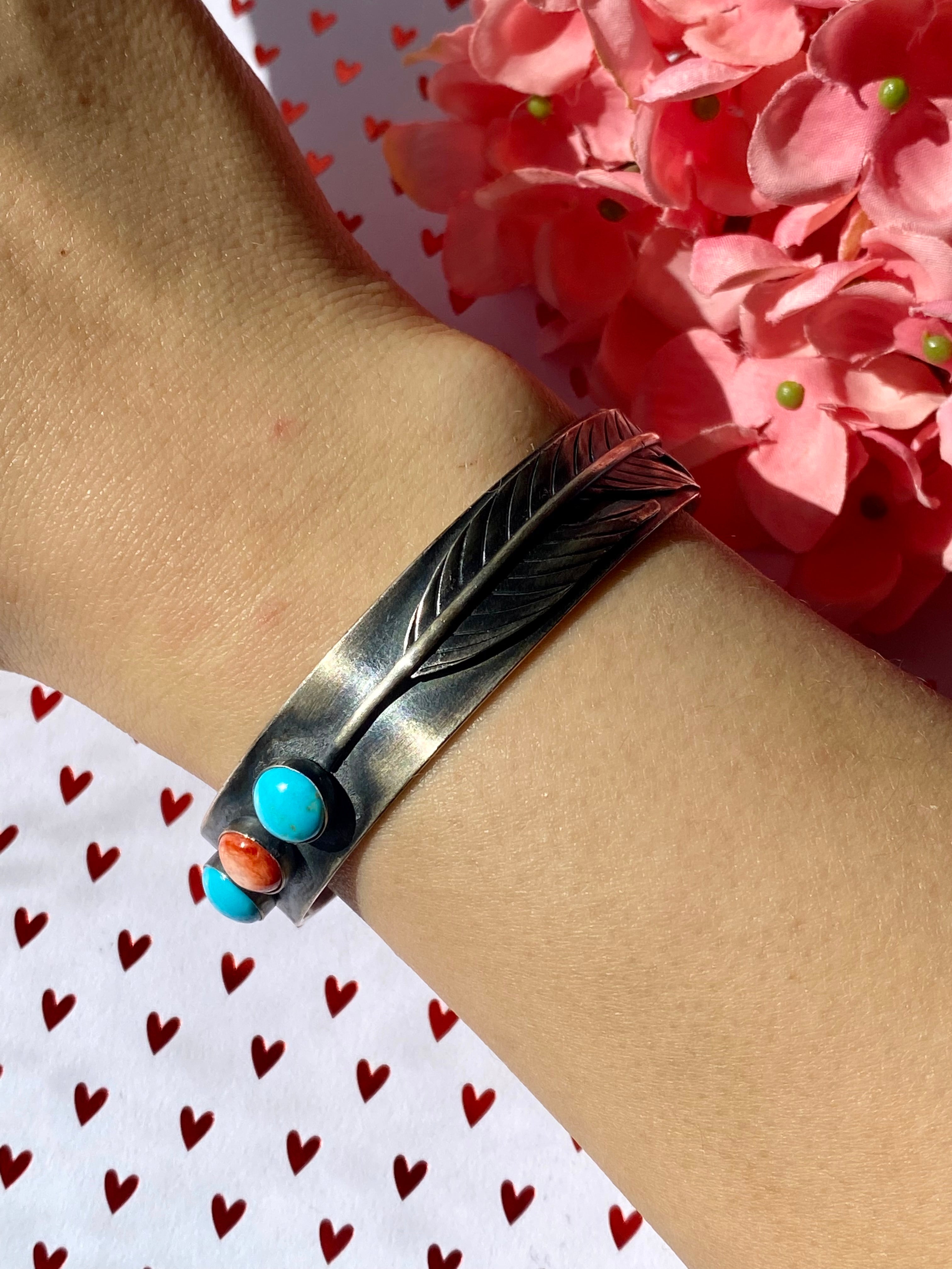 Tony Yazzie Kingman Turquoise & Spiny Oyster Sterling Silver Feather Cuff Bracelet